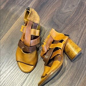 The Hundreds Brown and Tan Strappy Heels